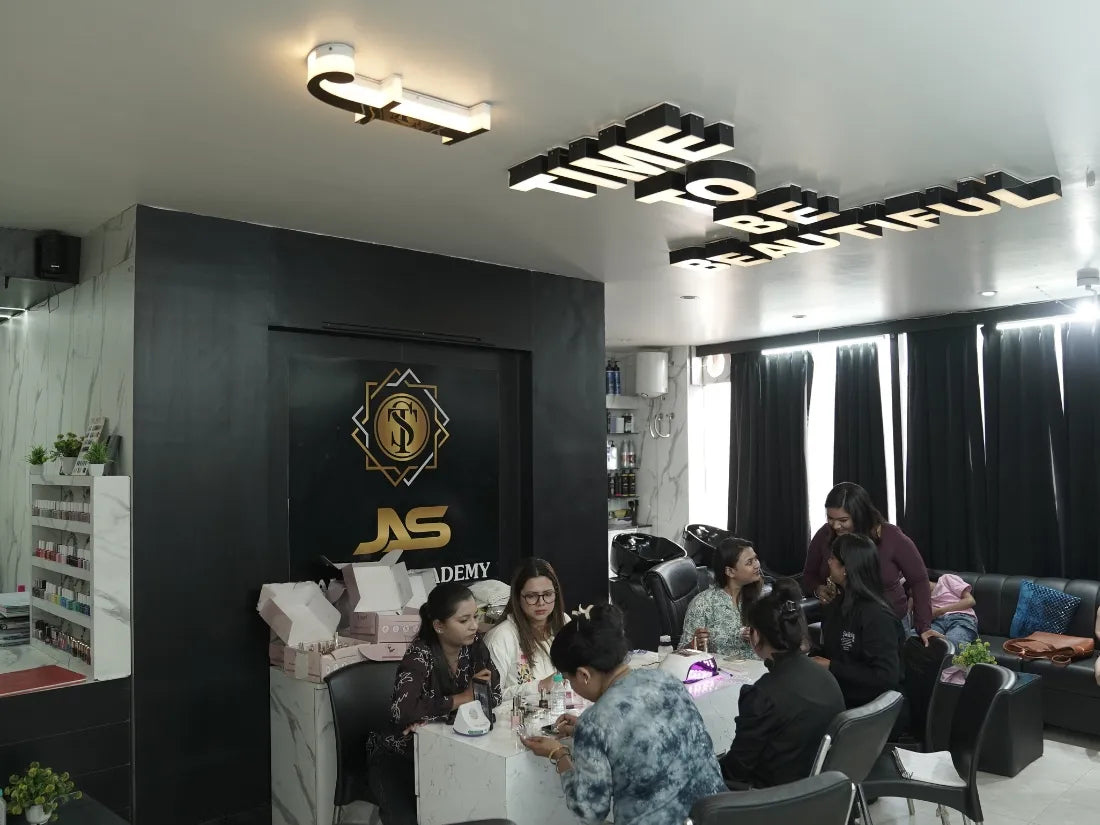 Emigel X Jass Fashion Salon Academy: 4-Day Skill Upgradation Workshop